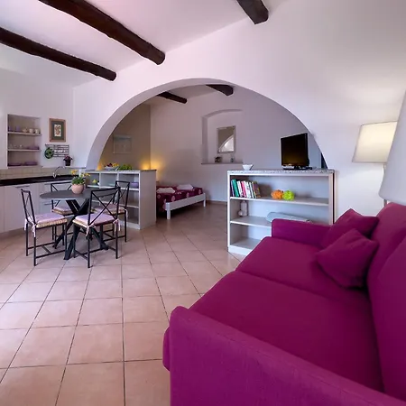 Il Micio * Marciana (Isola d'Elba)